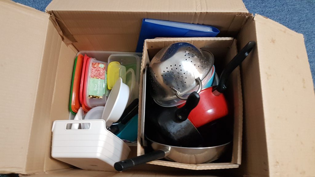 Barang-barang hibahan dari teman-teman di kampus